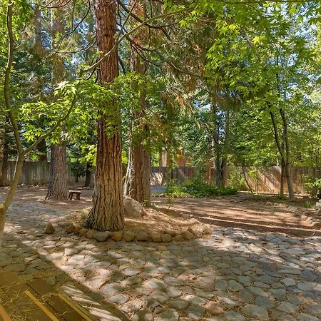 Villa Club 151- Hot Tub- Pet Friendly- Easy Winter Access